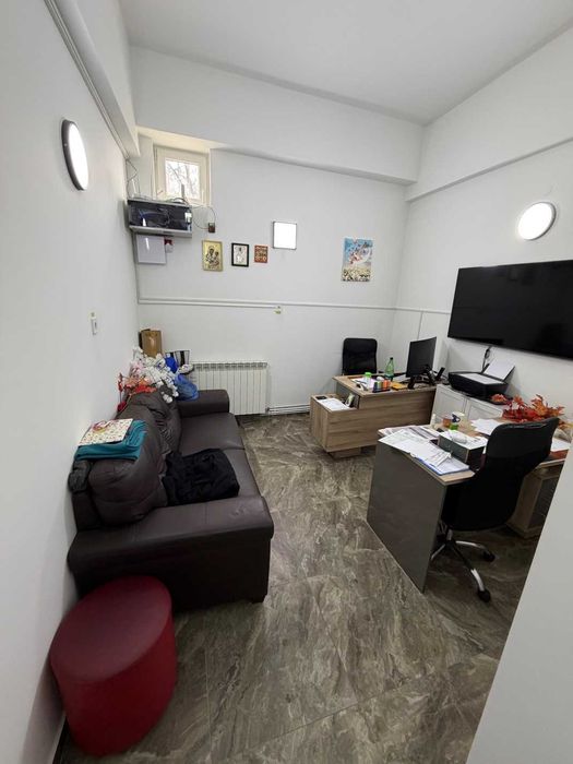 Spațiu comercial PREMIUM de închiriat ( vanzare ) în Pașcani – locație cu VAD EXCELENT!