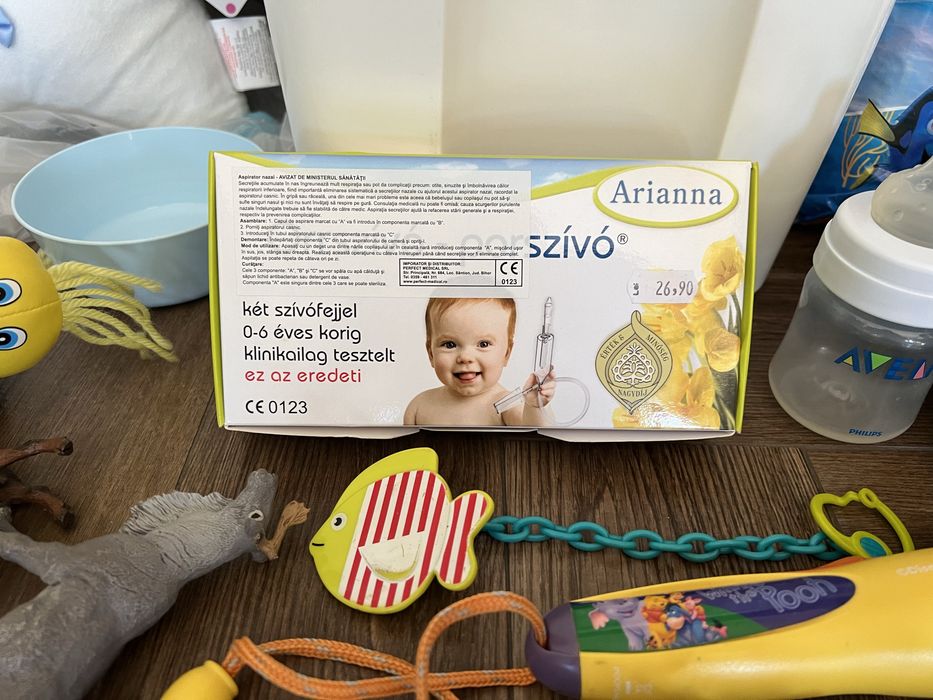 Lot cos pampers Tommee Tippee, geanta Avent, batista bebelusului