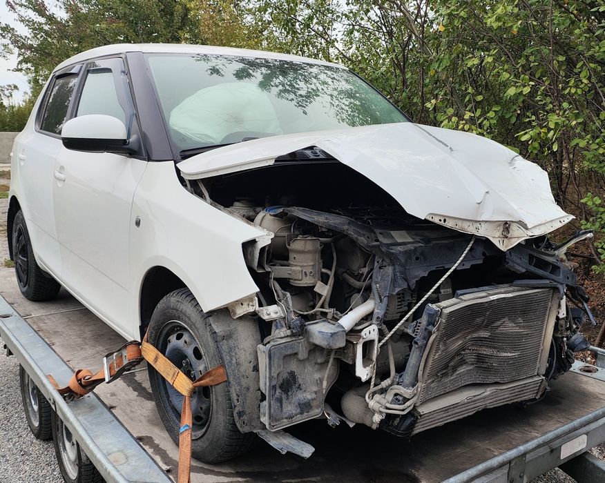 Skoda Fabia 1.6 TDi НА ЧАСТИ