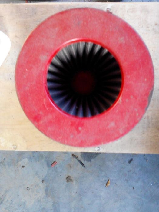 продавам препарат за полиране на табла на атомобили и спортен фитър