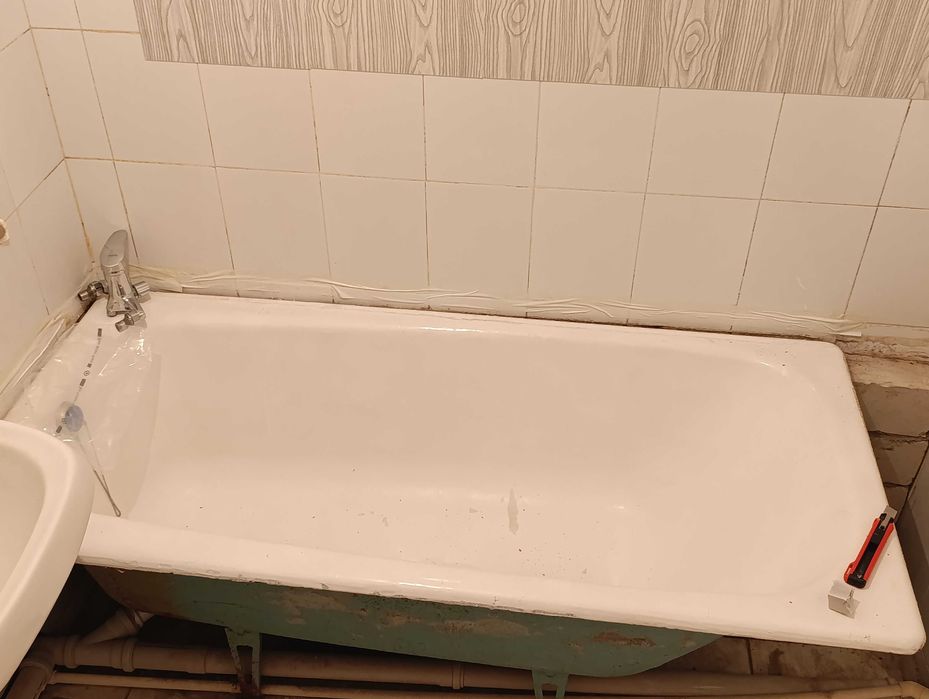 Ванная в хорошем состоянии 150 см