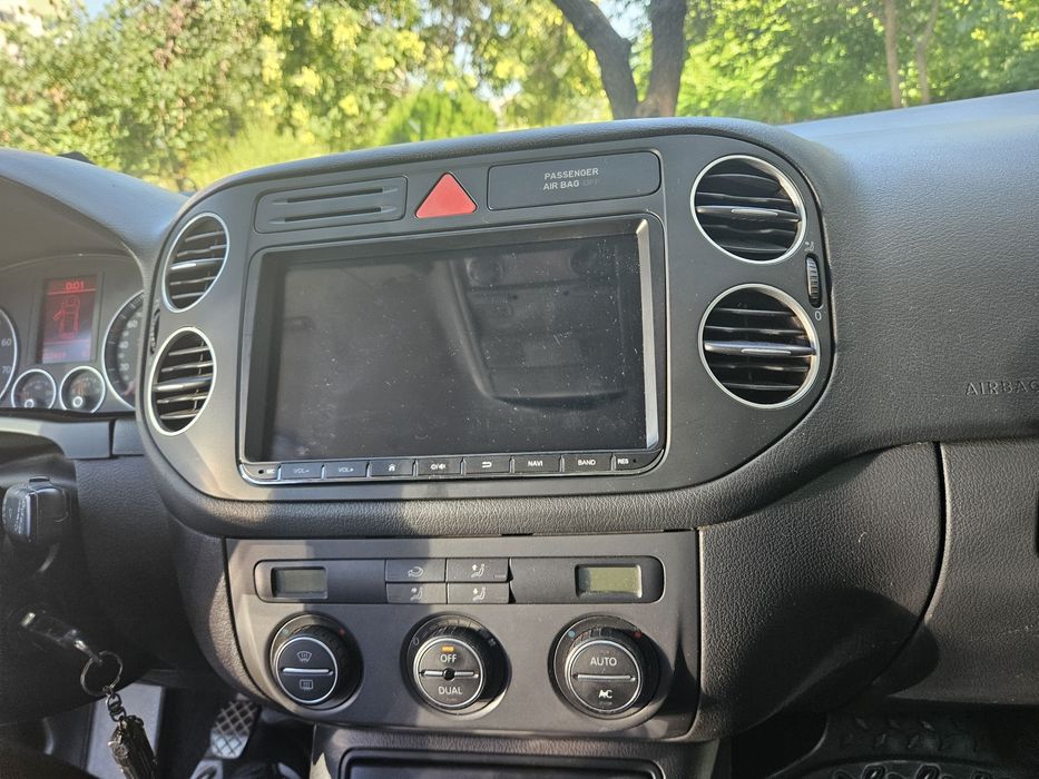 VW андроид мултимедия 10 инча/4ram/64gb"чети описанието"
