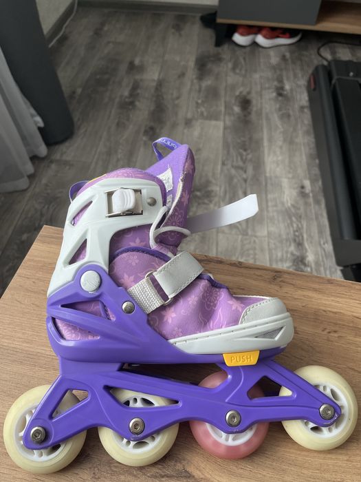 Роликовые коньки Reaction