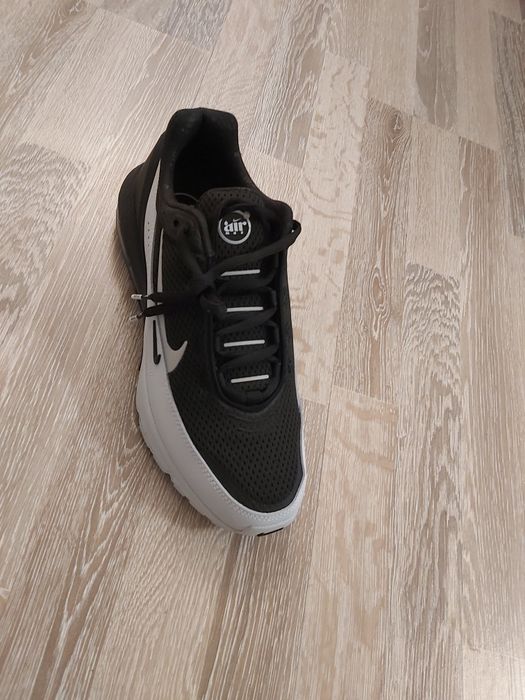 Vânzare noi oferta 300de lei numărul 45