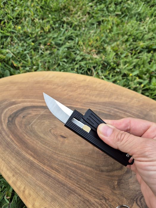 Джобно гравитационно ножче от алуминий