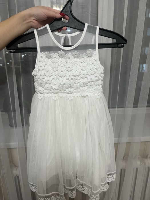 Платье на девочку