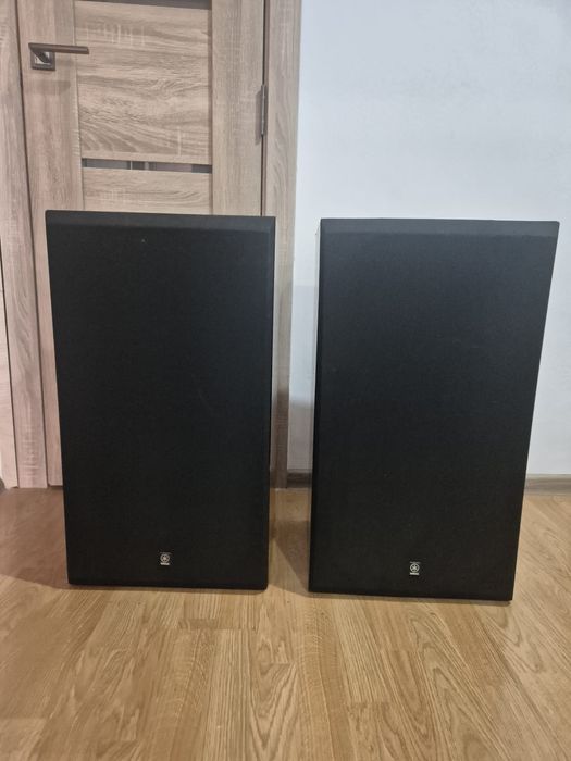 Boxe Yamaha NS 590