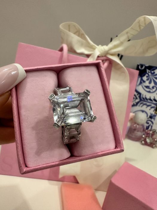Пръстен Swarovski limited edition