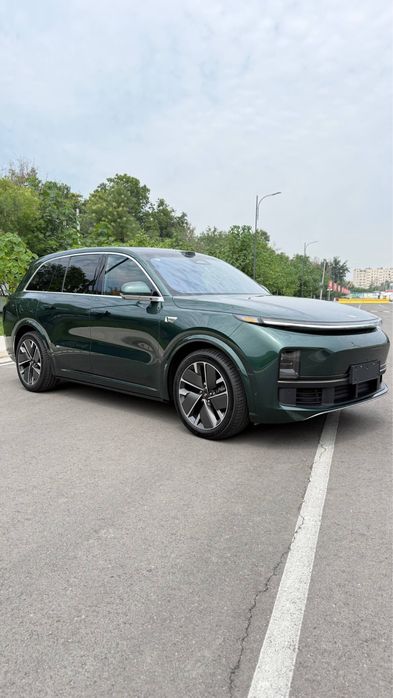 Lixiang L8 ULTRA  рестайлинг 2026 кузов 2025