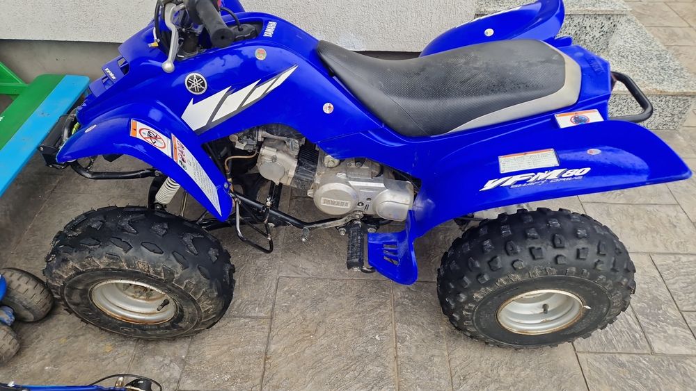 De vanzare atv Yamaha yfm 80 perfect functional!Am si actele de germania la atv