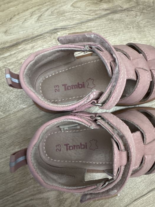 Сандалии tombi 23 размер