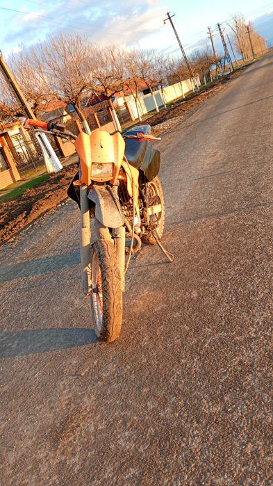 Vand cross am6 aprilia mx 90cc 2t cu problem la curent