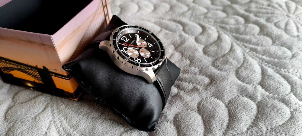 Часовник California Watch Co. - Mavericks