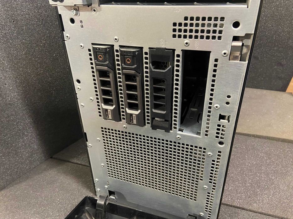 Dell PowerEdge T310 Xeon X3430, 16GB RAM, PERC 6/i SAS/SATA, сървър