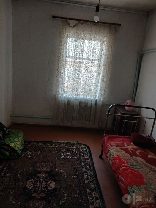 Ховли сотилади 5 хоналик