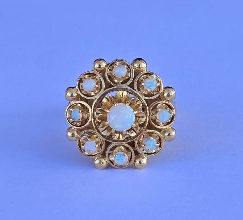 Inel din aur galben 18k cu opale naturale, handmade