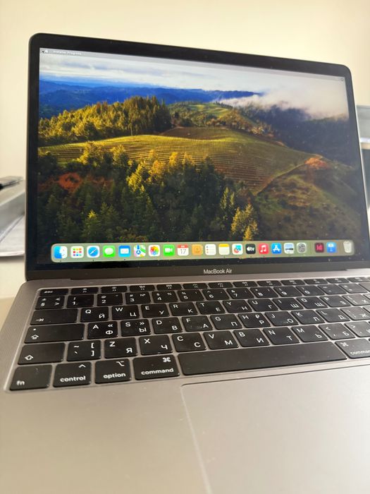 MacBook Air 13” в отличном состоянии