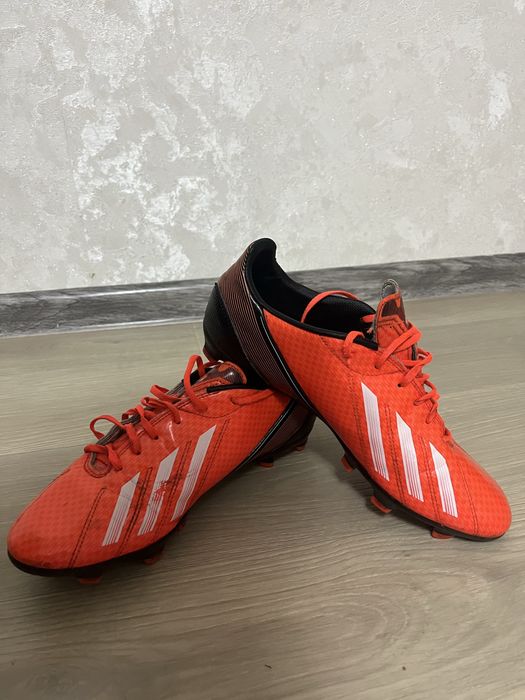 Бутсы Adidas TRX FG F10