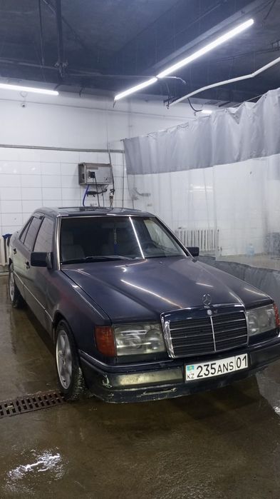 Продам Мерседес 124