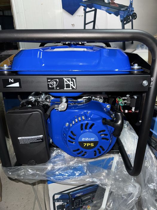 Generator de curent pe benzina 2,2kw 4t 7hp