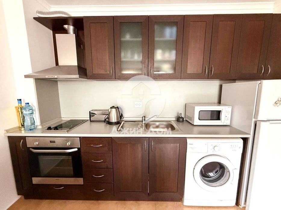 Продава се Двустаен апартамент в Свети Влас - 52 кв.м за 1030 €/кв.м - Снимка #3