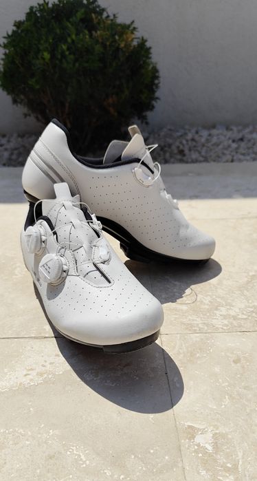 Pantofi ciclism mărimea 40