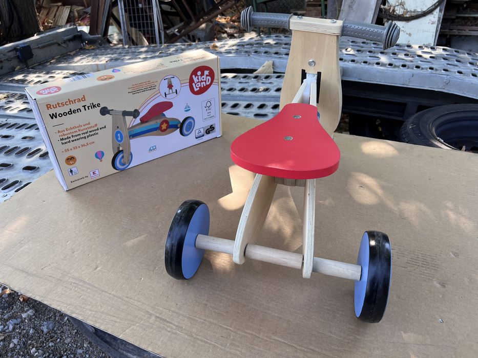 Детска дървена триколка от 1г