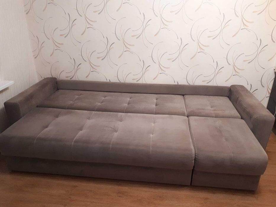 Диван для гостиной