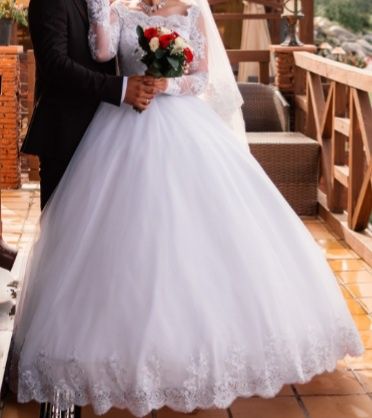 Продам свадебное платье