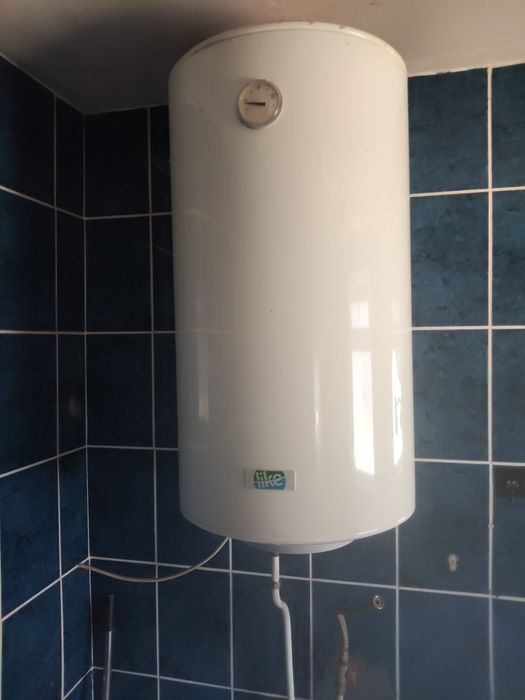 De vanzare boiler electric "Like" 80 lutri functioneaza perfect