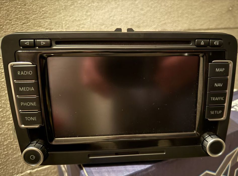 Оригинална Multimedia за Passat B7
