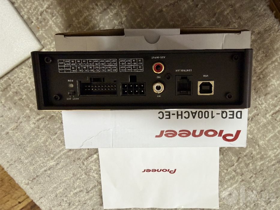 Pioneer DEQ-100ACH-EC 8-канальный DSP-усилитель Внутренний bluetooth