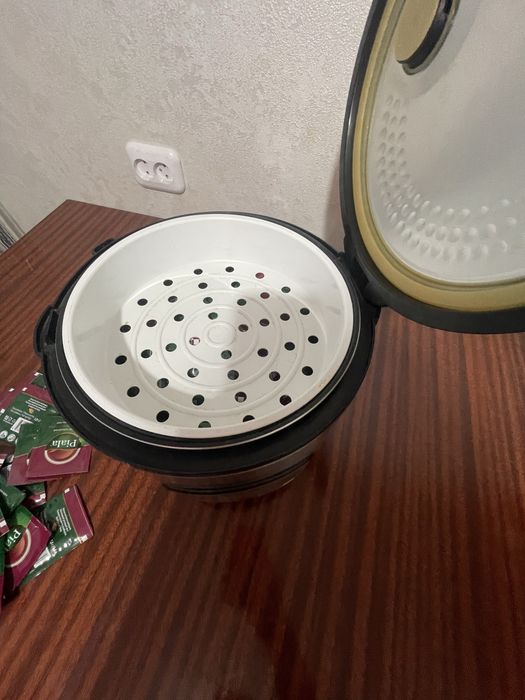 Продам мультиварку в хорошем состоянии