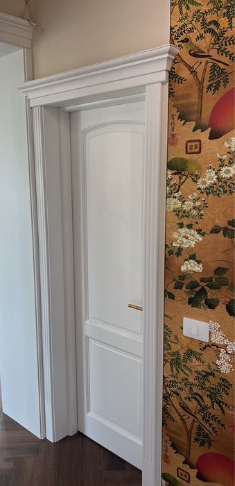 Tamplarie lemn masiv si stratificat .