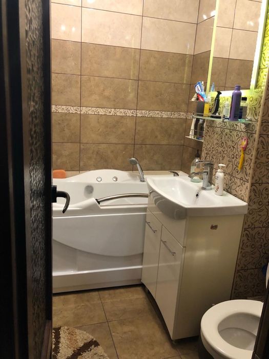 Inchiriez apartament 2 camere