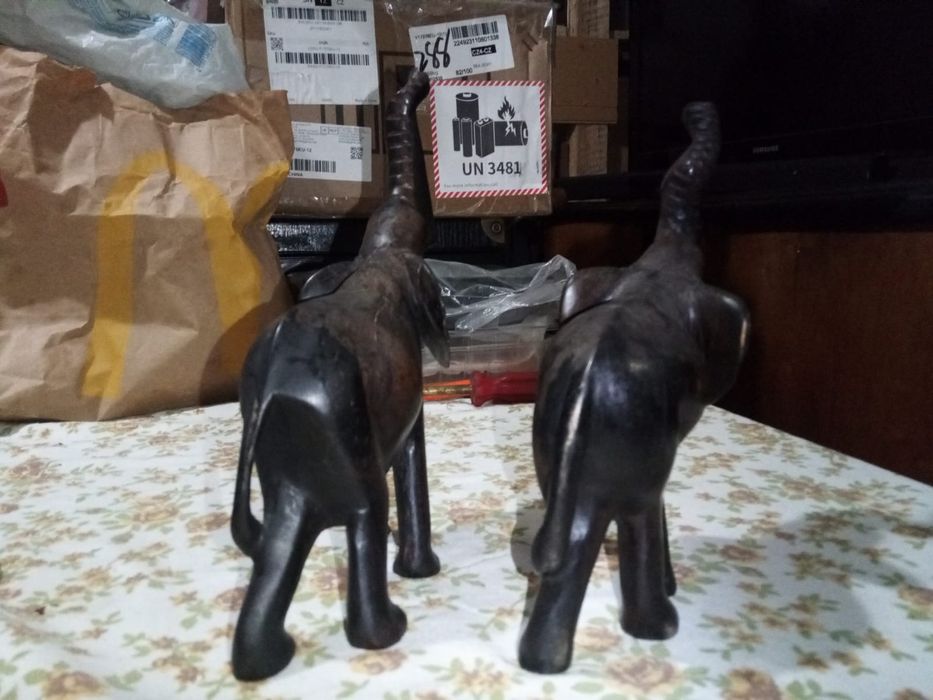 Elefanți mari lemn abanos