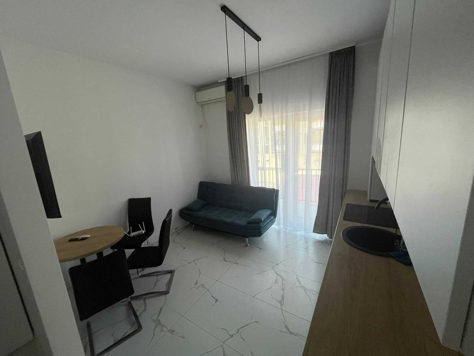 inchiriez apartament 2camere com giroc