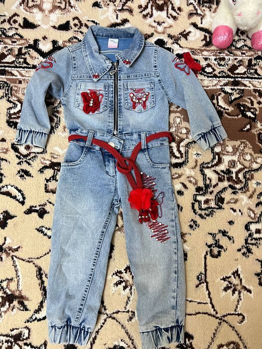 Детские вещи есть новые и есть вещи в отличном состоянии, как новые.