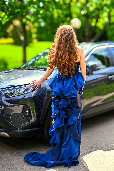 Абитуриентска-бална рокля