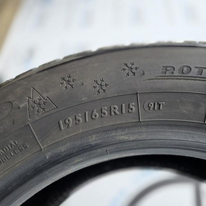 Anvelope cauciucuri DUNLOP M+S 195/65/15R 91T DOT 12.22