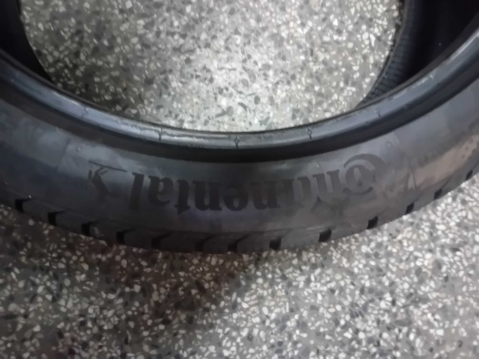 4 бр. 245/40/20 Continental Winter Contact ts860