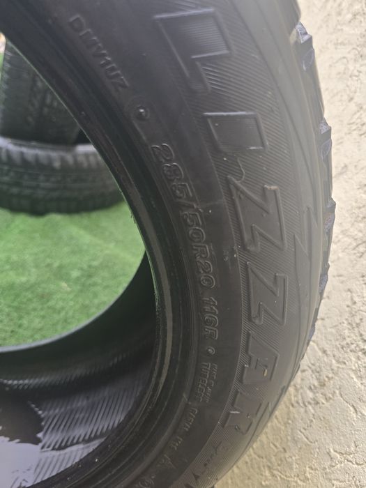Продаётся шина 285/50 r20 blizzak