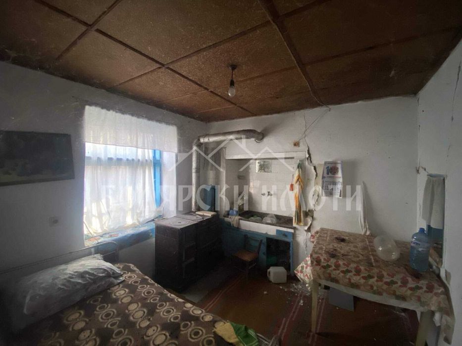 Продава се Къща в с. Ново село, Област Велико Търново - 200 кв.м за 69 €/кв.м - Снимка #4