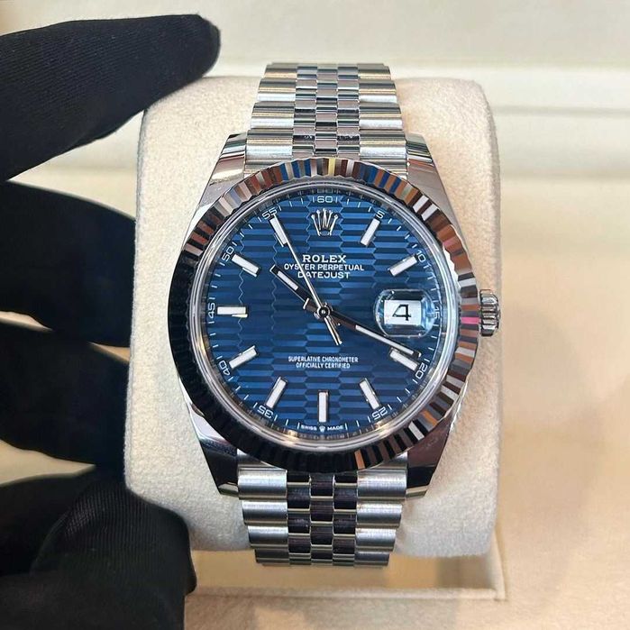 Часовници Rolex Datejust 41mm сребристо/синьо