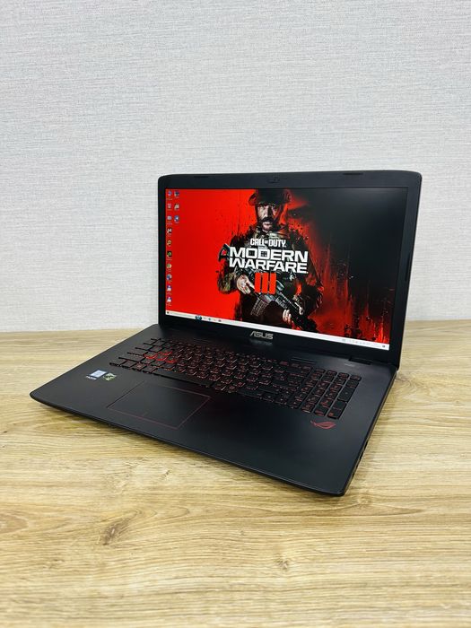 ASUS ROG Core i7-8 Ядерный, Мощный, Топ Игравой ноутбук для Игр и IT