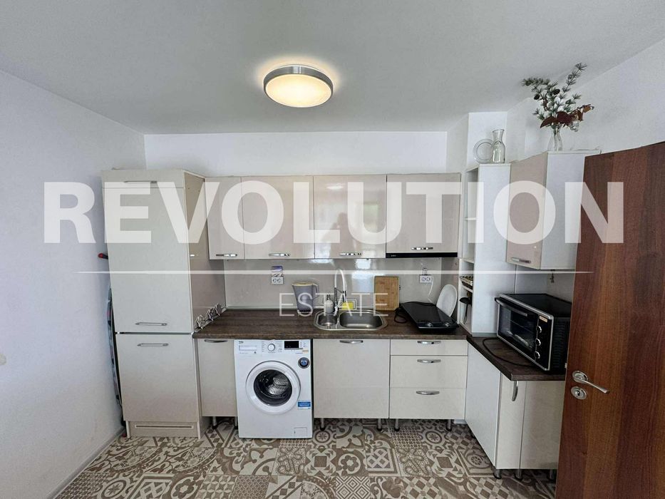 Дава се под наем Двустаен апартамент в Варна, м-т Траката - 60 кв.м за 500 € - Снимка #2