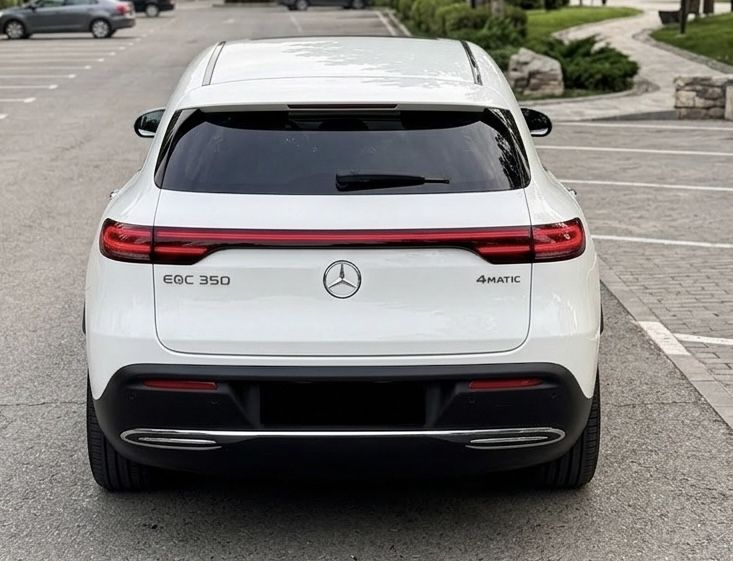 Продается Mercedes EQC 350