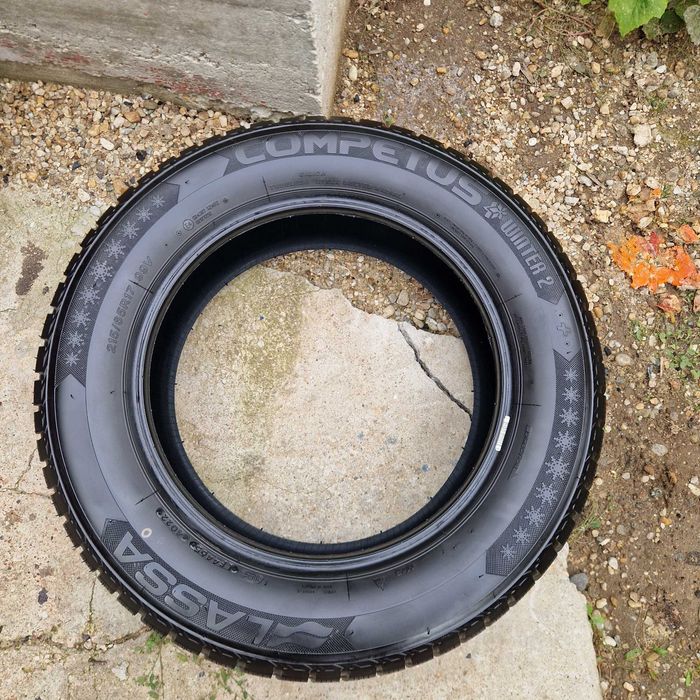 Cauciucuri de iarna 215 65 R17