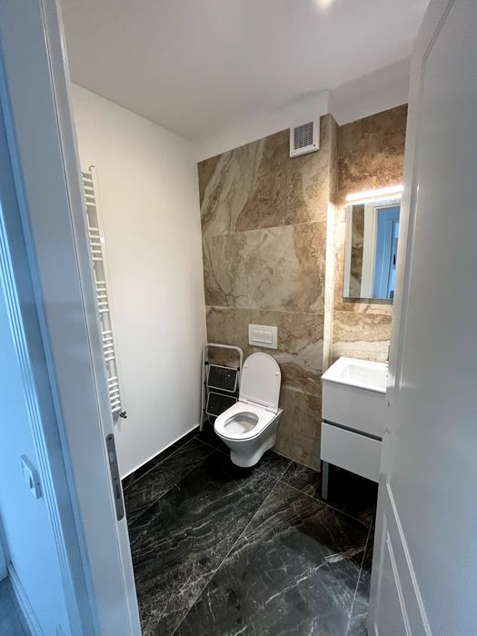 PF, închiriez Apartament 1 camera decomandat in completul Poitiers Towers.