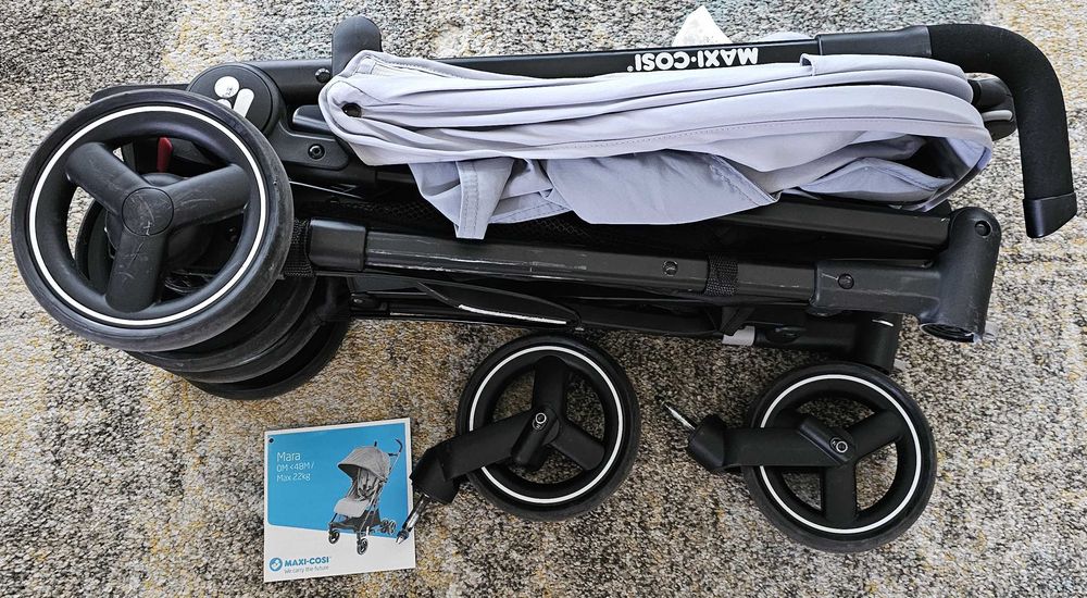 Компактна бебешка количка Maxi Cosi Mara 0-4г. 0-22кг.